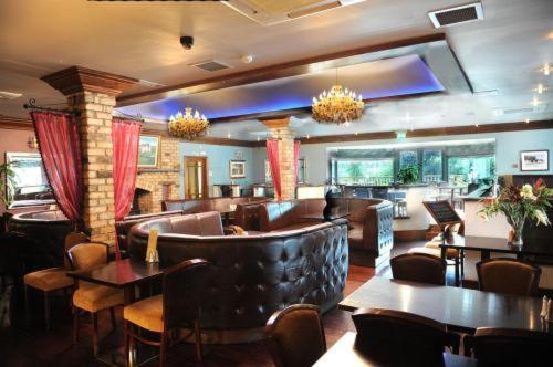 Dalys Inn Donore  Kültér fotó