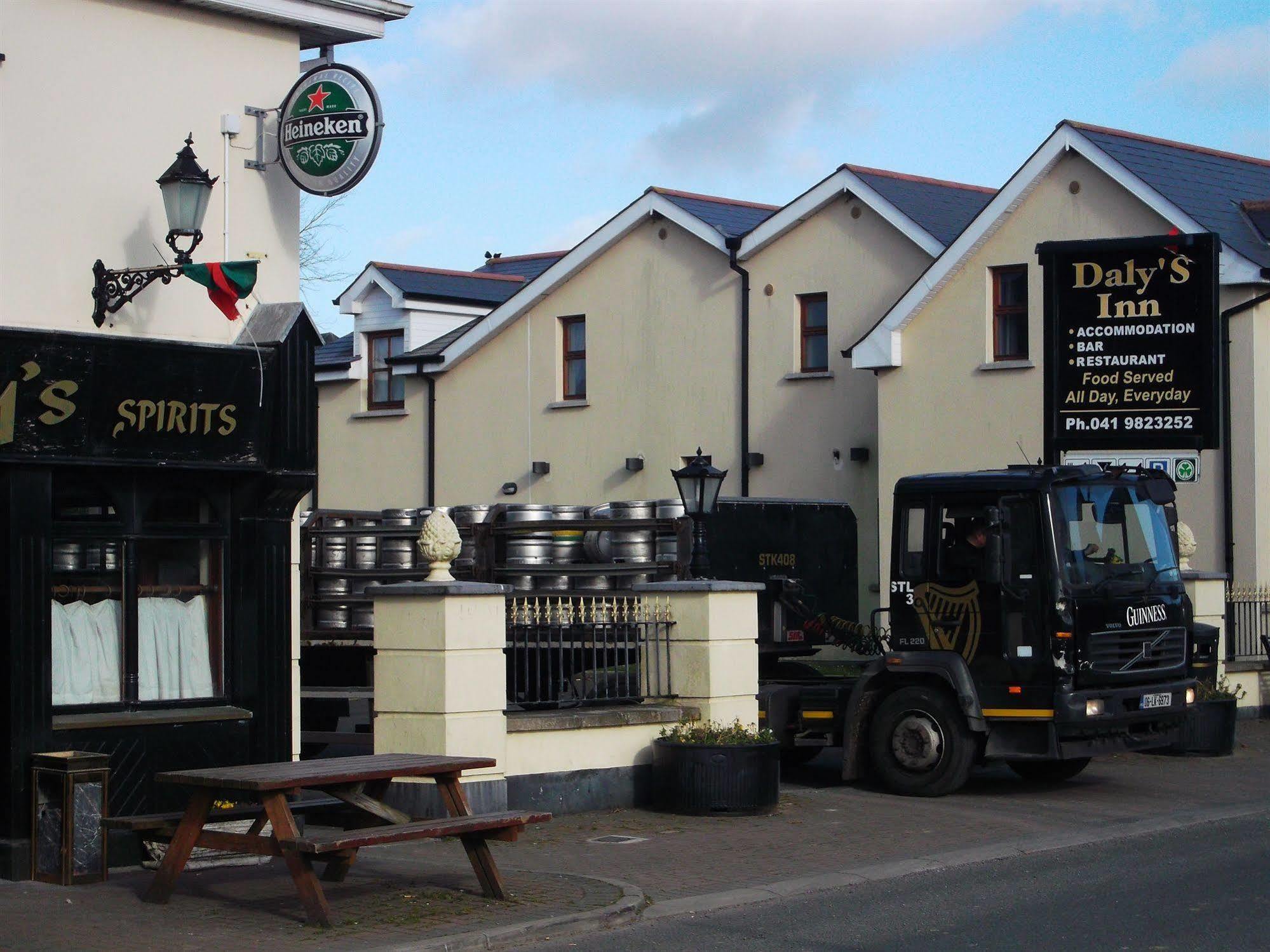 Dalys Inn Donore  Kültér fotó