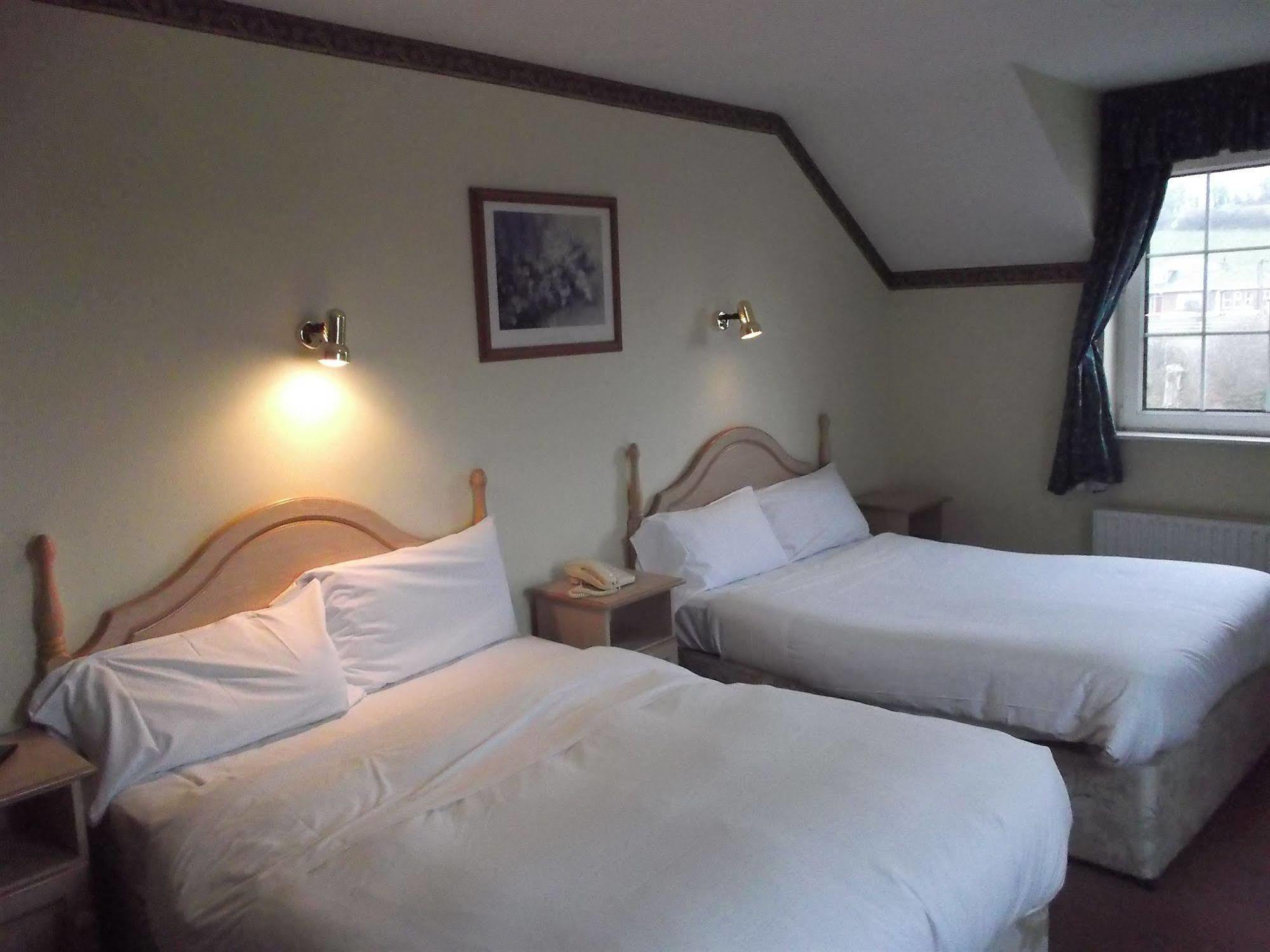 Dalys Inn Donore  Kültér fotó